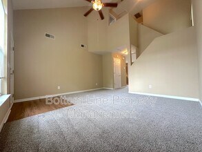 5162 Brooktree Dr in Charlotte, NC - Building Photo - Building Photo