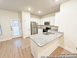 13823 Enzo Gate in San Antonio, TX - Building Photo - Building Photo