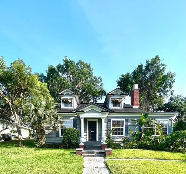 property at 416 Hillcrest St