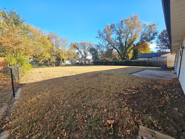 2640 N Gentry Ave in Wichita, KS - Building Photo - Building Photo
