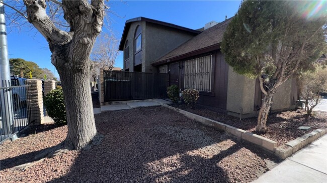 4509 W Sirius Ave in Las Vegas, NV - Building Photo - Building Photo