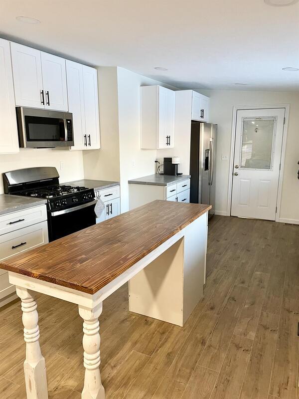 property at 1325 Everette St