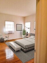 6328 Orange St, Unit Upper Rear in Los Angeles, CA - Building Photo - Building Photo