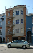 2355 Francisco St in San Francisco, CA - Building Photo - Building Photo