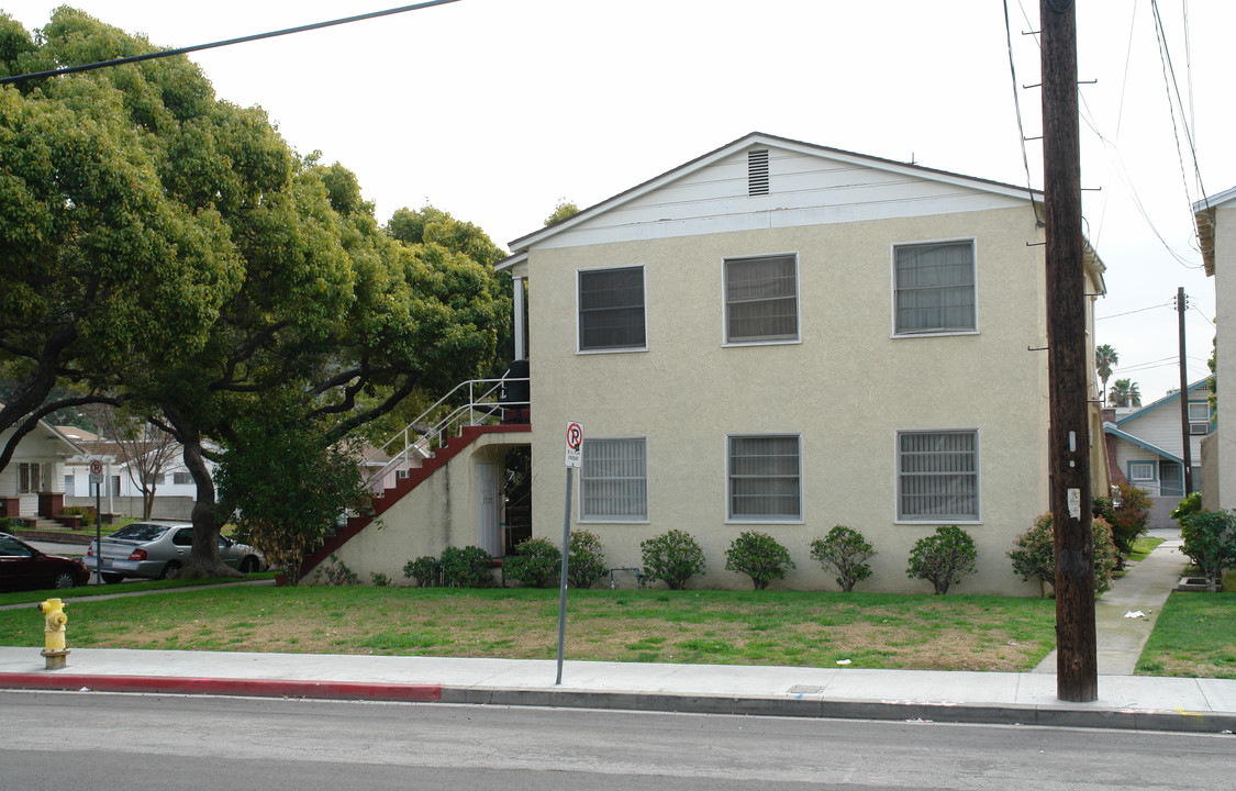 1203 Mariposa St in Glendale, CA - Building Photo