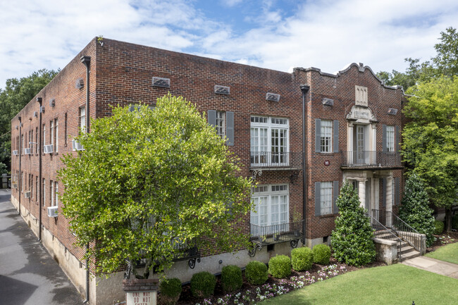 Audubon Manor in Tuscaloosa, AL - Building Photo - Building Photo