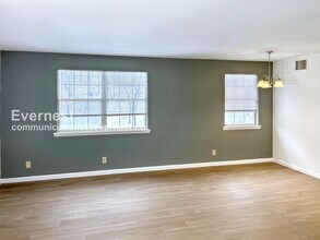 12802 N Cresap St, Unit a in Cumberland, MD - Building Photo - Building Photo