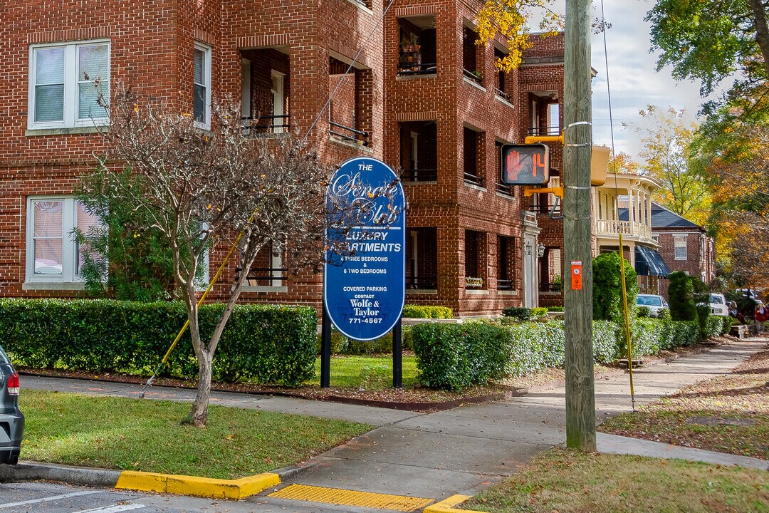 1020 Marion St in Columbia, SC - Building Photo