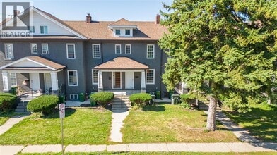 1683 Dougall Ave in Windsor, ON - Building Photo - Building Photo