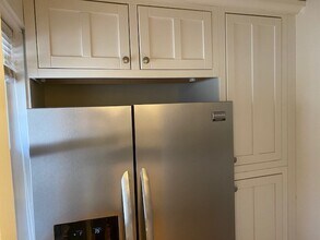 54 Gordon St, Unit 2B in Somerville, MA - Building Photo - Building Photo