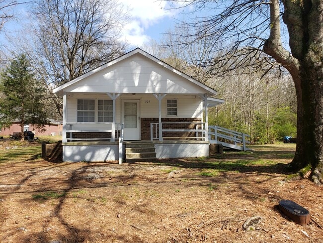 property at 309 S Canal St