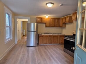 153 Hamilton St in Cambridge, MA - Building Photo - Building Photo