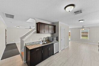 5007 Fox Mill Ln in Spring, TX - Building Photo - Building Photo