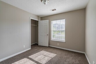 The Overlook at Ashland in Ashland City, TN - Foto de edificio - Interior Photo