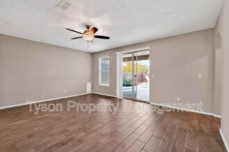 1923 Redondo Peak Dr NW in Albuquerque, NM - Building Photo - Building Photo