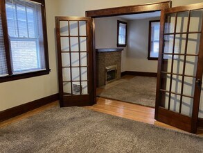 121 W 33rd St, Unit #2 in Covington, KY - Foto de edificio - Building Photo