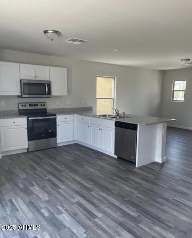 137 W Bobcat Pl in Casa Grande, AZ - Building Photo - Building Photo