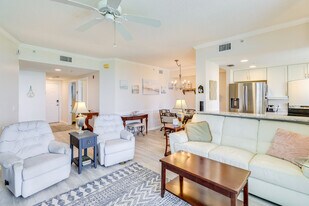 5799 NE Island Cove Way, Unit SI FL1-ID1546190P in Stuart, FL - Building Photo