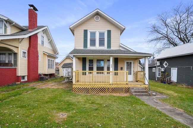 434 W Main St in Newark, OH - Building Photo - Building Photo