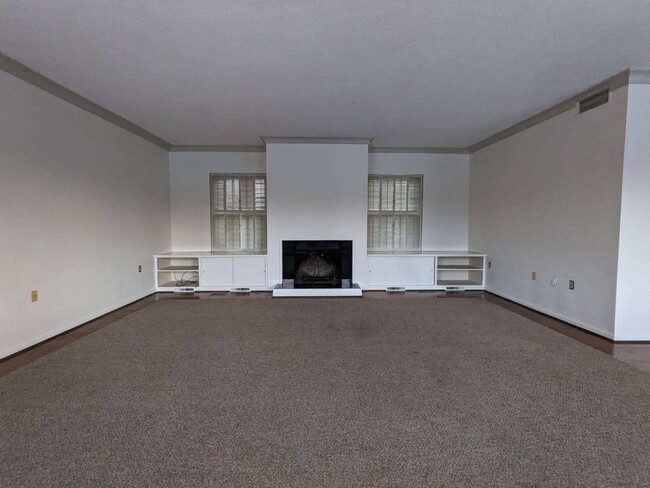 property at 321 Beltrami Ave NW