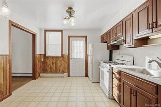 95 King St in Pleasantville, NY - Building Photo - Building Photo