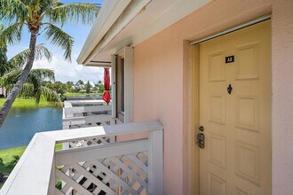 353 S US Hwy 1, Unit A8 in Jupiter, FL - Foto de edificio - Building Photo