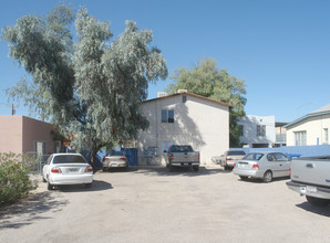 741-745 E 1st St in Tucson, AZ - Building Photo - Building Photo