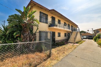 1317 Kenmore Ave in Los Angeles, CA - Building Photo - Building Photo