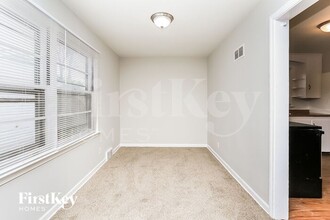 610 N Martin Ave in Waukegan, IL - Building Photo - Building Photo