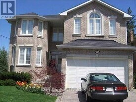 331 Senlac Rd in Toronto, ON - Building Photo