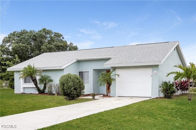 7509 Mesa St in North Port, FL - Building Photo - Building Photo