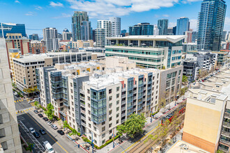 Metrome in San Diego, CA - Building Photo - Building Photo