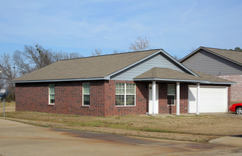 Baysul Balentine in Heavener, OK - Building Photo - Building Photo