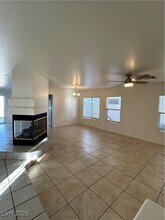 956 Ribbon Grass Ave in Las Vegas, NV - Building Photo - Building Photo