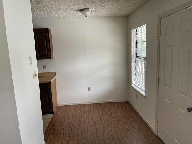 2704 N Villa Blvd, Unit 2704 North Villia