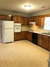 2320 Morningside Dr in Burlington, NC - Building Photo - Building Photo