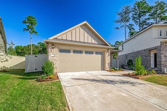 40407 Gerygone Ln in Magnolia, TX - Building Photo - Building Photo