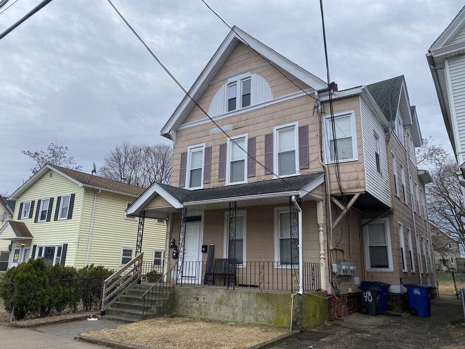 40 Henry St in New Haven, CT - Building Photo