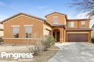 5305 W Novak Way in Phoenix, AZ - Building Photo