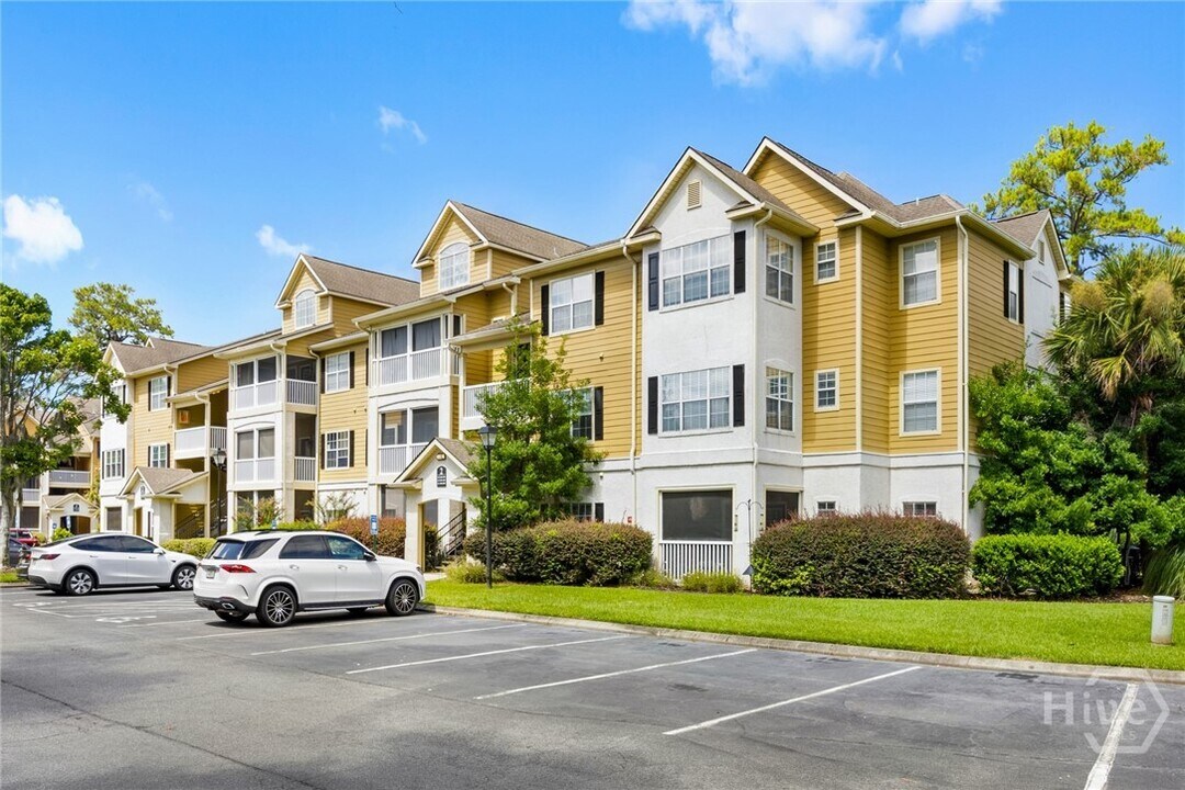 2208 Walden Park Dr in Savannah, GA - Building Photo