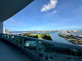 900 Biscayne Blvd, Unit 1903 in Miami, FL - Building Photo