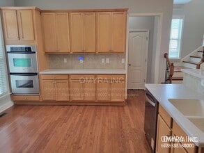 2098 Silas Way NW in Atlanta, GA - Foto de edificio - Building Photo