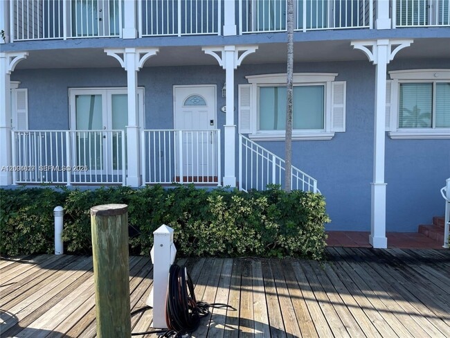 property at 2415 NW 16th St Rd