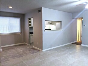 704 E 22nd St in Houston, TX - Building Photo - Building Photo