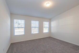 8568 Forest Point Rd NW in Concord, NC - Building Photo - Building Photo