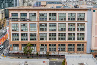 Marquee Lofts in San Francisco, CA - Foto de edificio - Building Photo