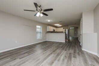2353 Bexley Dr in Tavares, FL - Building Photo - Building Photo