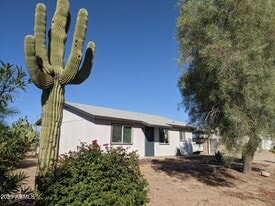 11540 E Crescent Ave in Mesa, AZ - Building Photo