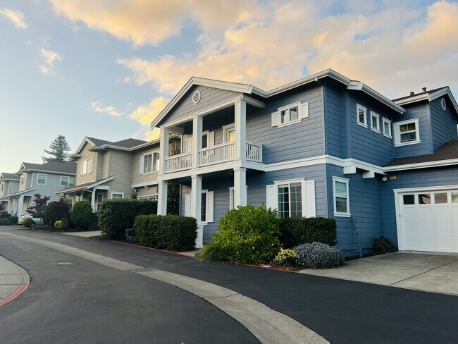 853 Palou St in Sonoma, CA - Building Photo - Building Photo