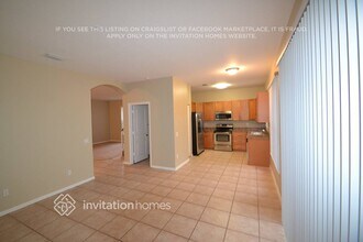 5115 Crescent Moon Dr in Greenacres, FL - Building Photo - Building Photo